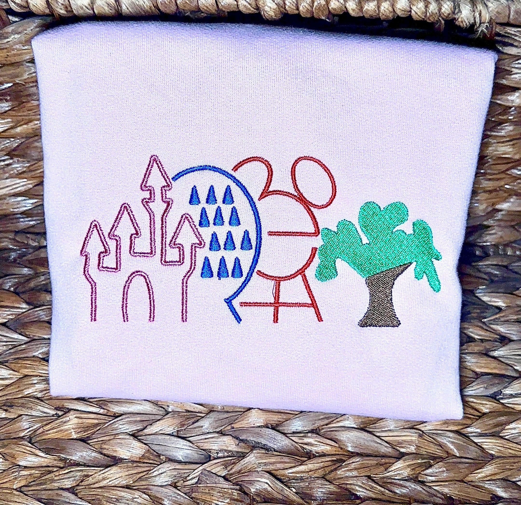 4 Disney Parks Shirt & Crewneck (embroidery)